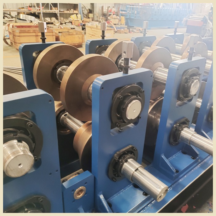 Metal C Z Purlin Roll Forming Machine